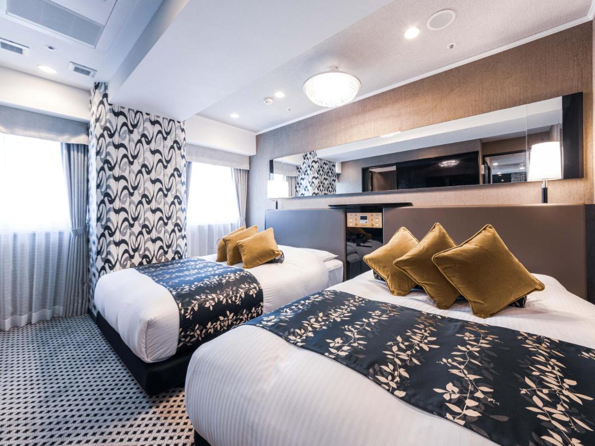 Apa Hotel Shin Osaka Ekimae Esterno foto