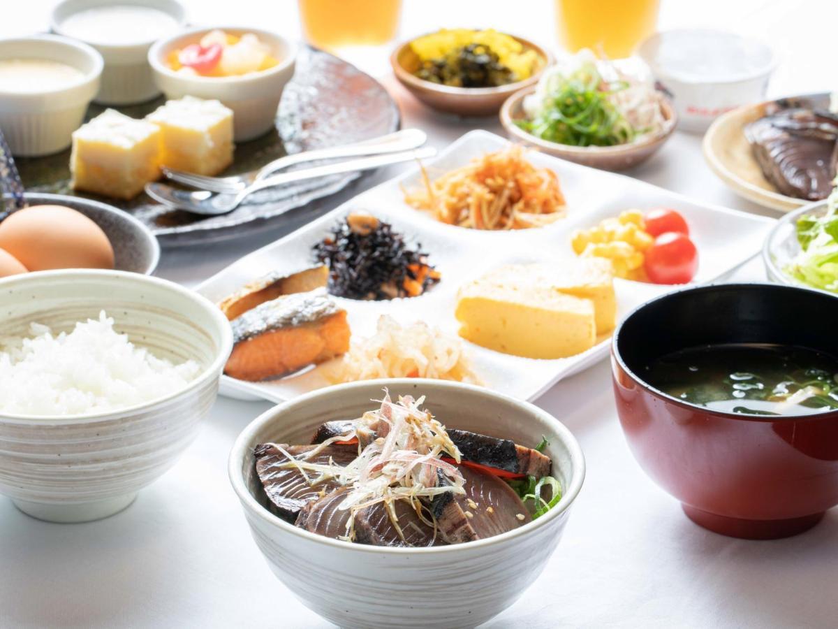 Apa Hotel Shin Osaka Ekimae Esterno foto